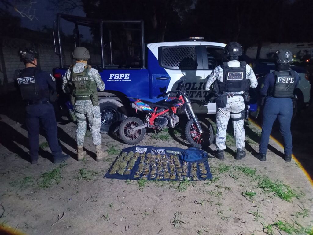 Autoridades aseguran más de mil dosis de marihuana