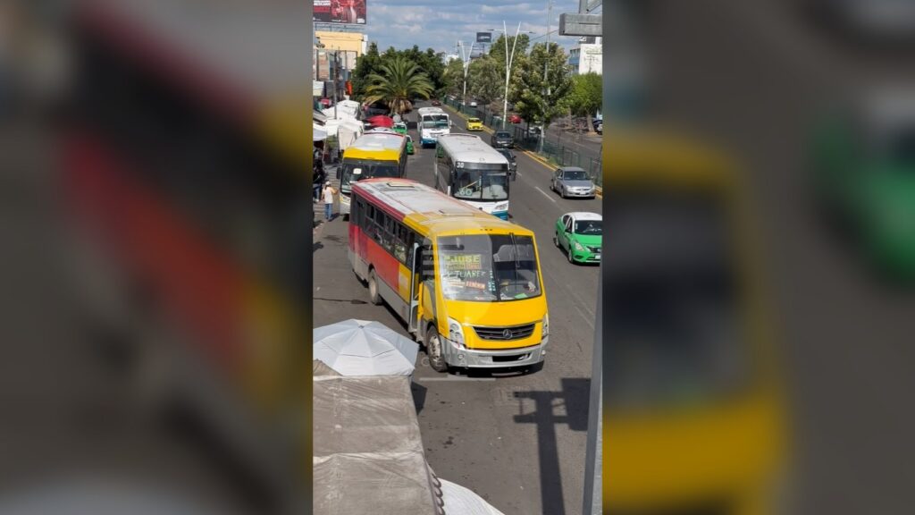 Advierte alcalde que camiones obsoletos ya no podrán circular: "La gente ya ni se sube, están re feos, hay hasta ratas y cucarachas"
