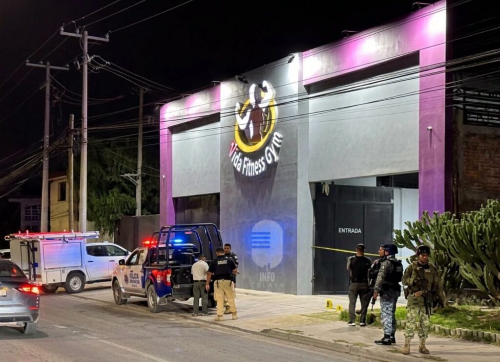 ¡Pánico en gimnasio! Atacan a balazos 'Vida Fitness Gym' en Camino a San José de Guanajuato